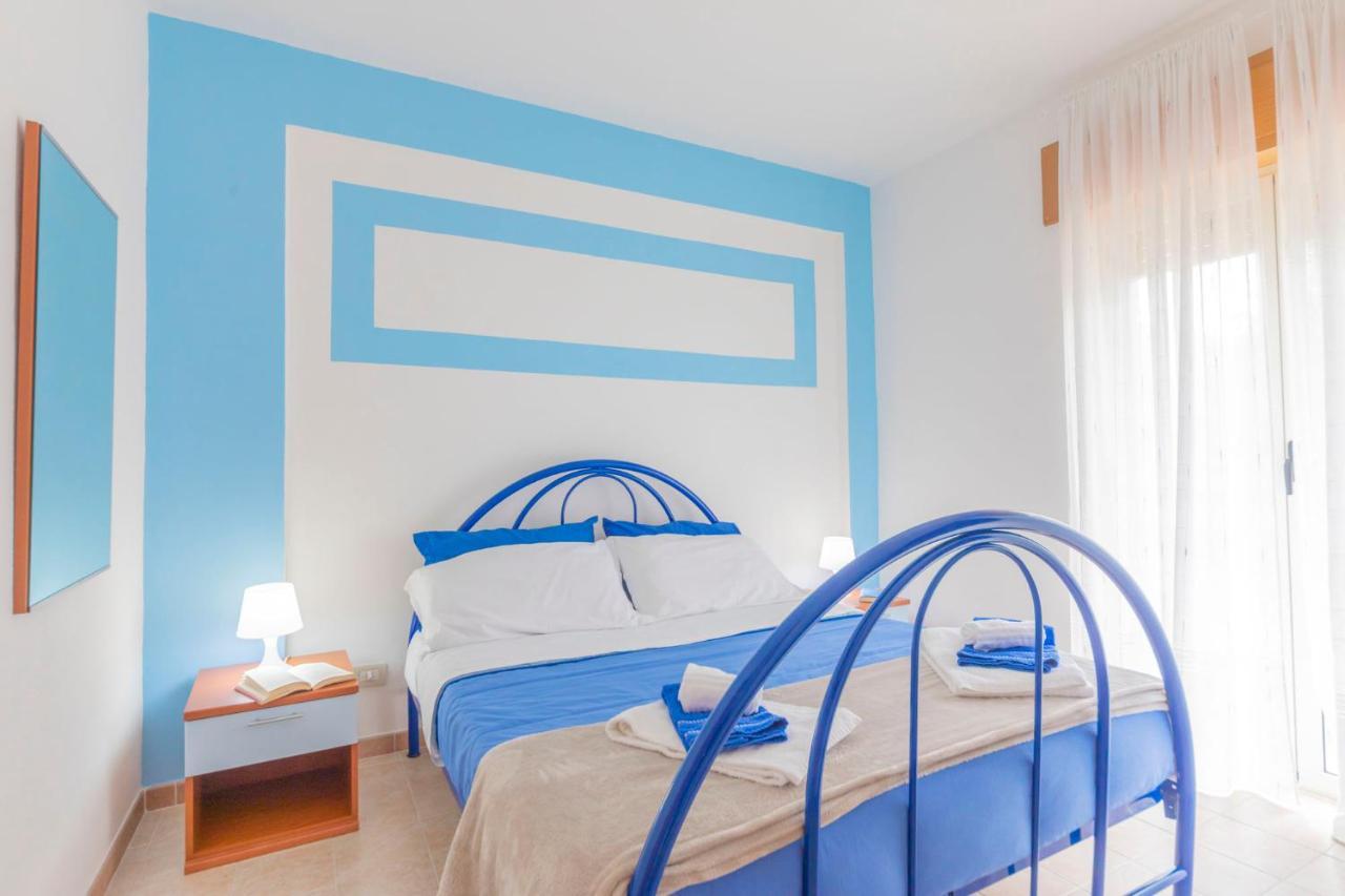 Residence Li Cylentos Hotel Il Villaggio Policastro Scario A 2 Passi Dal Mare Поликастро-Буссентино Экстерьер фото