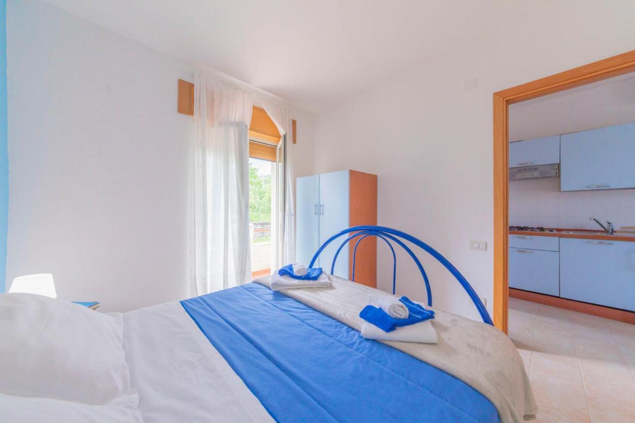 Residence Li Cylentos Hotel Il Villaggio Policastro Scario A 2 Passi Dal Mare Поликастро-Буссентино Экстерьер фото