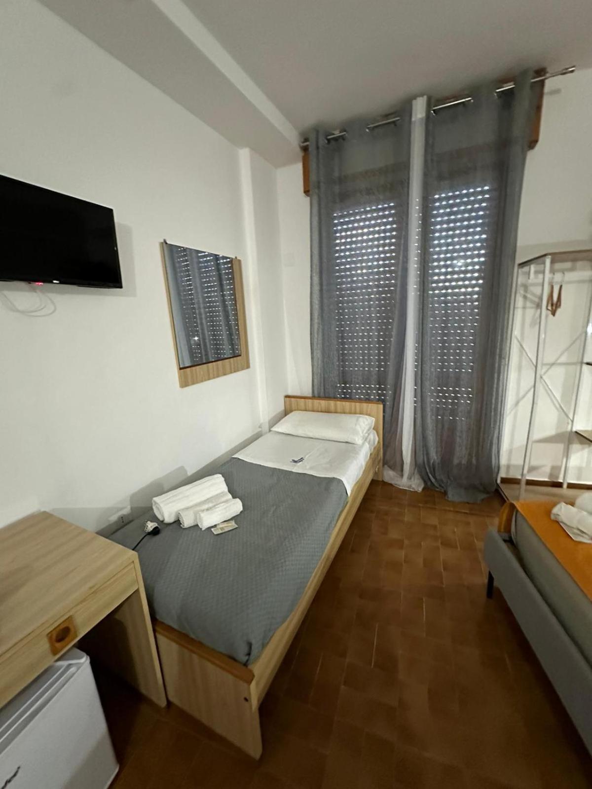 Residence Li Cylentos Hotel Il Villaggio Policastro Scario A 2 Passi Dal Mare Поликастро-Буссентино Экстерьер фото